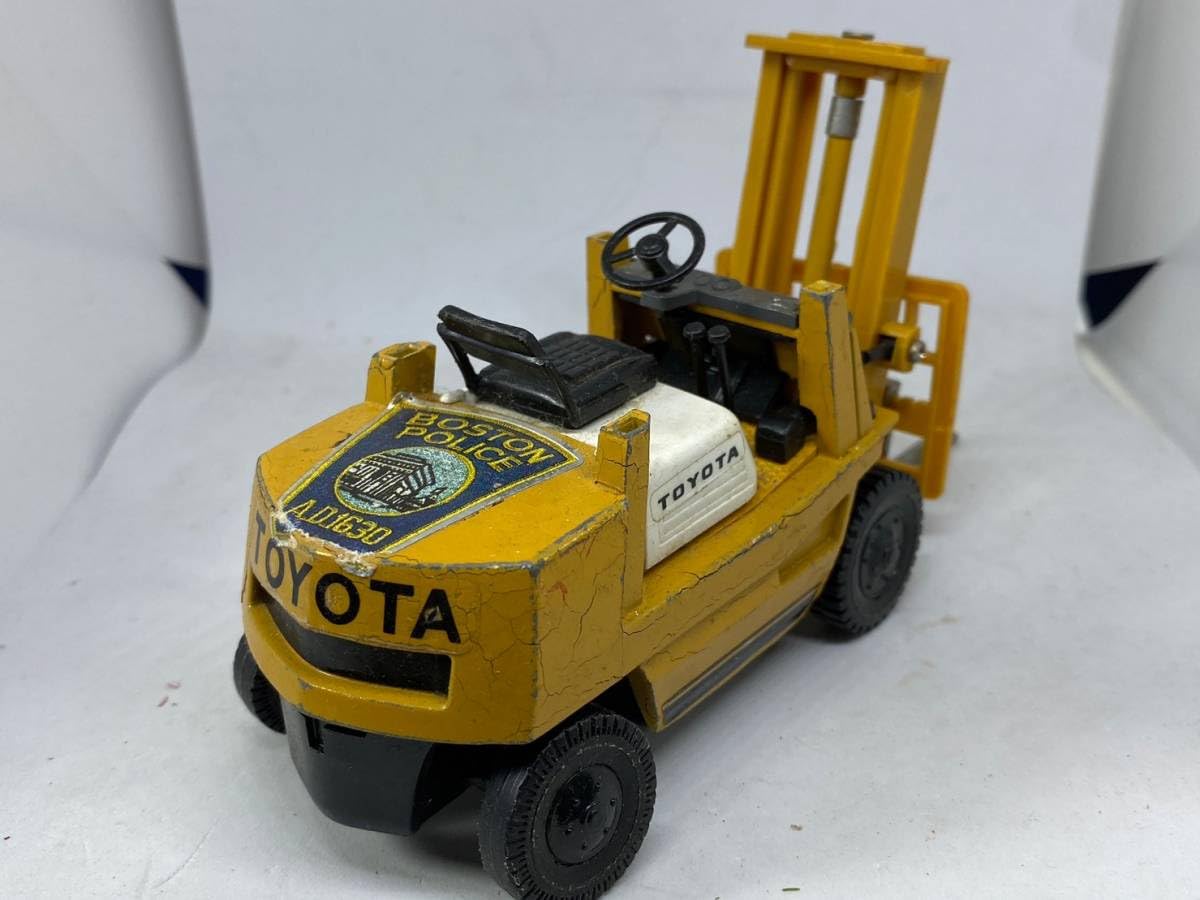 【非売品】【希少】 ミニチュア ミニカー TUSK フォークリフト 3箱セット 非売品】【希少】 ミニチュア ミニカー TUSK フォークリフト 3箱